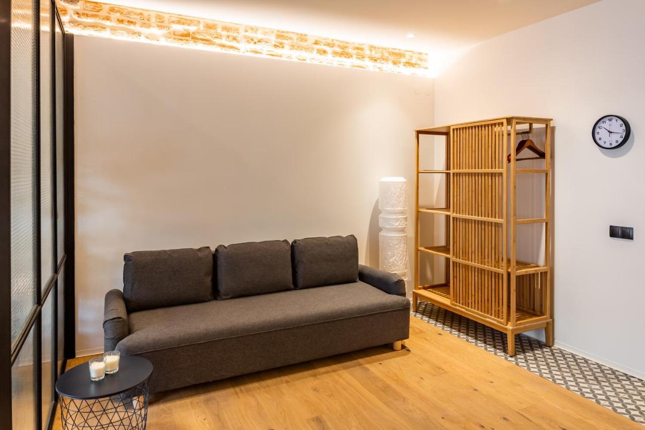 Apartment Onlviv Rynok Square 18 *